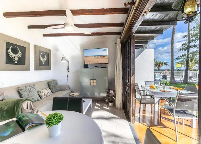 Arpones 1 By Villagrancanaria Apartman